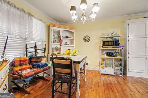 Dining - 1497 Harris Rd, Jasper, GA 30143 photo 2 of 2