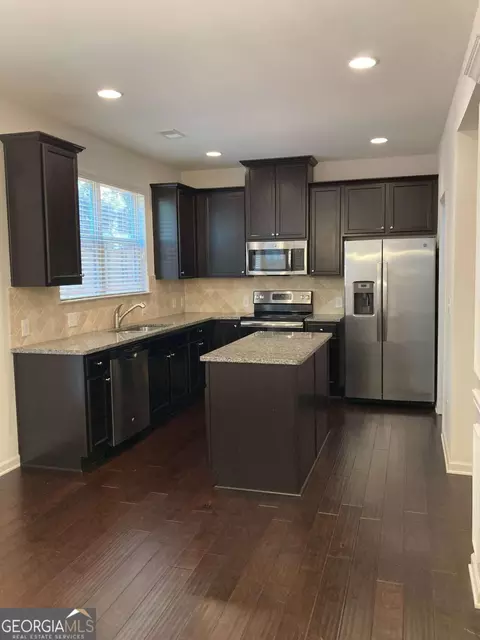 5671 Radford Loop, Fairburn, GA 30213 photo 9