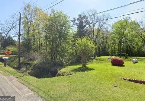 114 Coombs Ave SE, Milledgeville, GA 31061