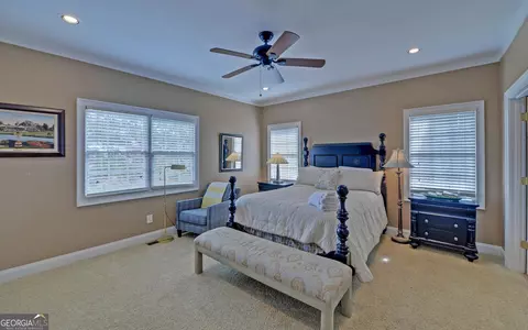 Bedroom - 29 Cottage Ln, Toccoa, GA 30577 photo 4 of 10