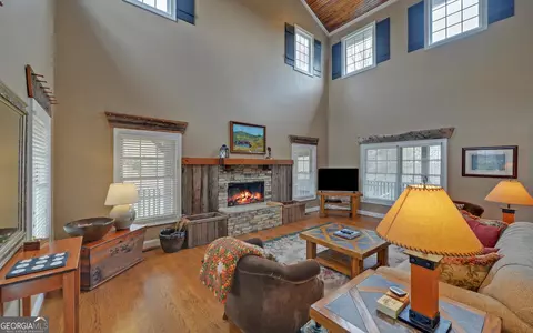 Living - 29 Cottage Ln, Toccoa, GA 30577 photo 1 of 2