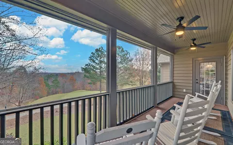 Exterior - 29 Cottage Ln, Toccoa, GA 30577 photo 7 of 12