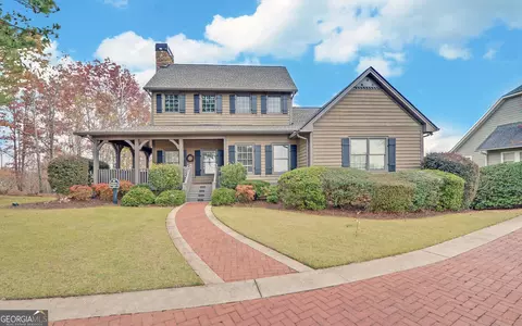 Exterior - 29 Cottage Ln, Toccoa, GA 30577 photo 11 of 12