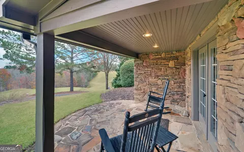 Exterior - 29 Cottage Ln, Toccoa, GA 30577 photo 9 of 12