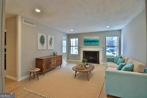 1412 Huntingdon Chase, Sandy Springs, GA 30350