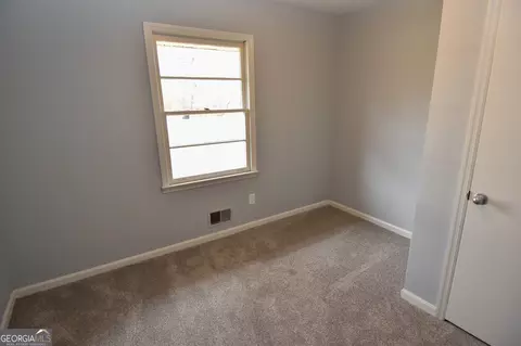 Bedroom - 550 Gresham Rd, Zebulon, GA 30295 photo 4 of 4