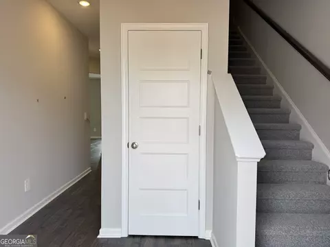 Entry Way - 4 Morningside Ct, Thomaston, GA 30286 photo 1 of 6