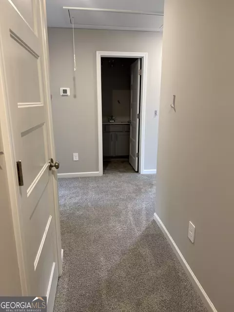 Entry Way - 4 Morningside Ct, Thomaston, GA 30286 photo 5 of 6