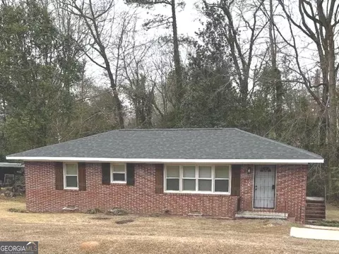 1980 Bayswater Rd, Macon, GA 31211