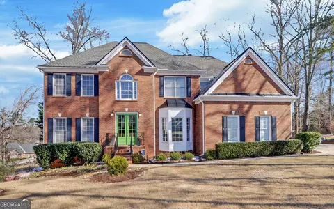 6332 Chestnut Hill Rd, Flowery Branch, GA 30542