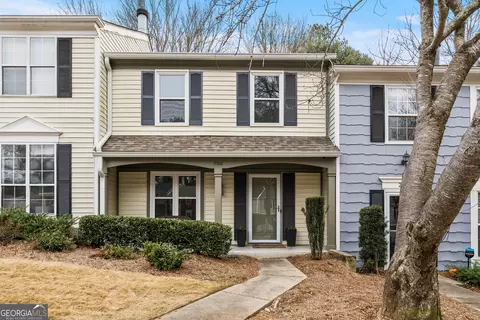 2506 Queen Anne Ct, Sandy Springs, GA 30350