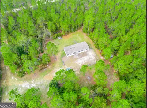6911 Old Hortense Rd, Hortense, GA 31543