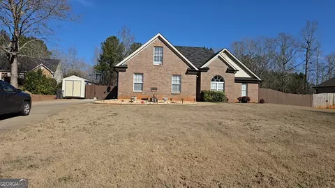 30 Creekside Ct, Covington, GA 30016