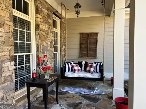 7435 Kingfisher Ln, Dawsonville, GA 30534