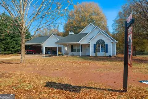 1145 Larkspur Dr, Locust Grove, GA 30248