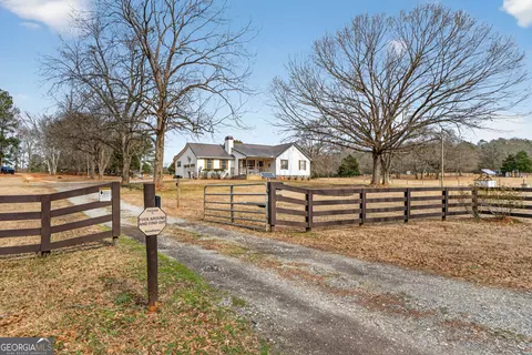 762 High Falls Park Rd, Barnesville, GA 30204