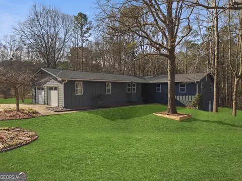 30 Roseberry Dr, Stockbridge, GA 30281
