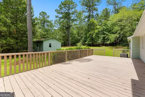 Exterior - 223 Pinehaven Dr, Lagrange, GA 30240 photo 3 of 4