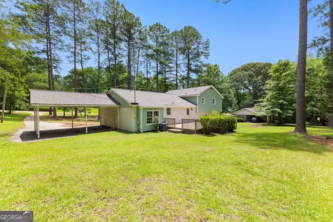 Exterior - 223 Pinehaven Dr, Lagrange, GA 30240 photo 1 of 4