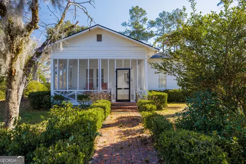 244 Courtland Ave, Homerville, GA 31634
