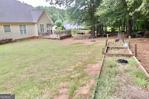 Exterior - 190 Roundtree Way, Williamson, GA 30292 photo 18 of 22