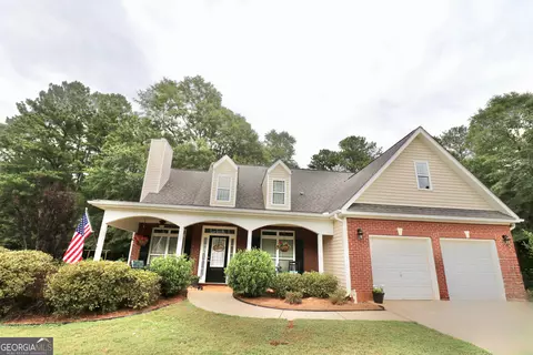 Exterior - 190 Roundtree Way, Williamson, GA 30292 photo 2 of 22