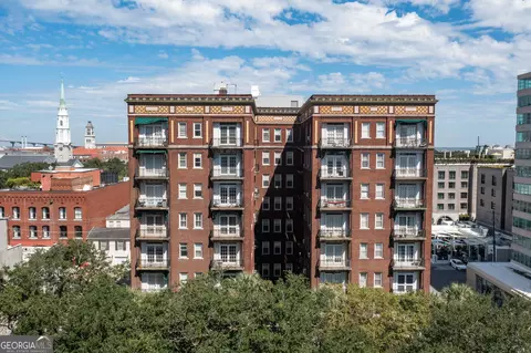 24 E Liberty St #53, Savannah, GA 31401