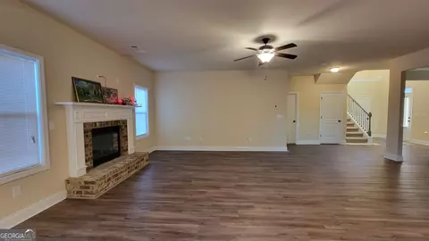 Living - 5652 Laney Dr, Rex, GA 30273 photo 6 of 7