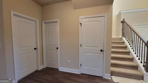 Entry Way - 5652 Laney Dr, Rex, GA 30273 photo 3 of 18