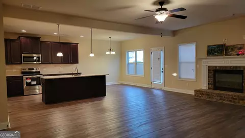 Living - 5652 Laney Dr, Rex, GA 30273 photo 2 of 7