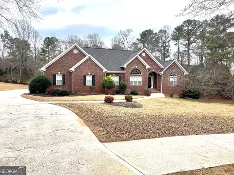 1064 Crown River Pkwy, Mcdonough, GA 30252