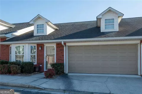 113 Old Mill Dr, Calhoun, GA 30701