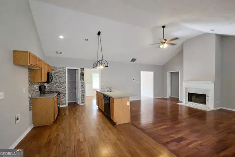 Living - 145 Brighton Dr, Covington, GA 30016 photo 3 of 3