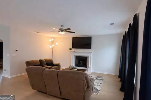 Living - 4355 Cornwall Dr, Forsyth, GA 31029 photo 2 of 2