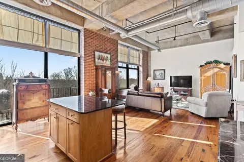 6105 Blue Stone Rd #307, Atlanta, GA 30328