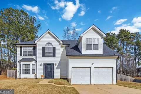 700 Deshon Creek Dr, Lithonia, GA 30058