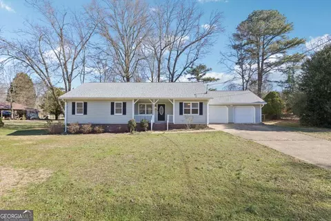 125 Sweet Bay Ln, Carrollton, GA 30116
