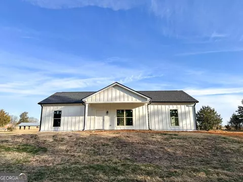 37 Jackson Rd, Taylorsville, GA 30178
