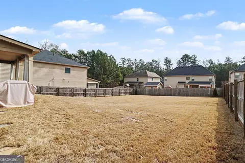 Exterior - 622 Stream Ct, Fairburn, GA 30213 photo 11 of 11
