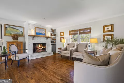 Living - 555 Hubbard Rd, Carnesville, GA 30521 photo 1 of 1