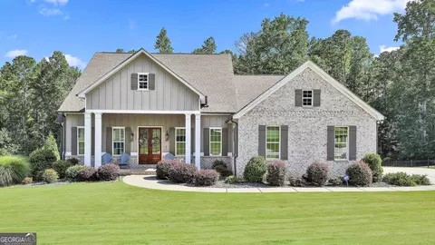 132 Haven Rdg, Newnan, GA 30263