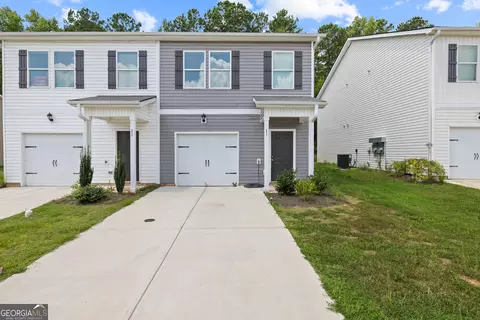 271 Oakwood Dr, Milledgeville, GA 31061
