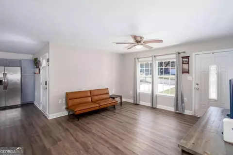 Living - 6 Pollock St SW, Rome, GA 30161 photo 1 of 2
