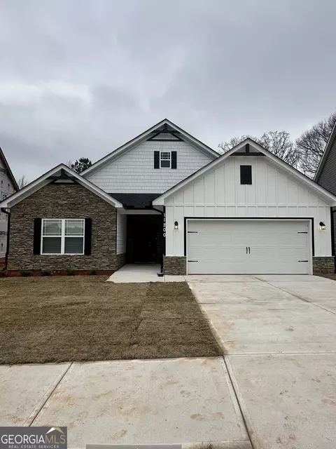 11168 Cornerstone Way, Hampton, GA 30228