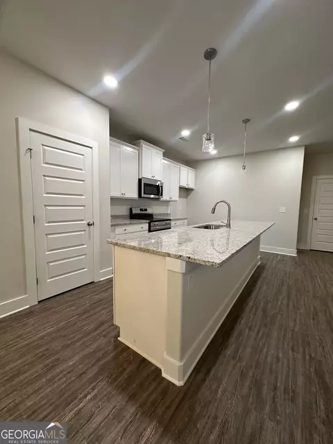 Kitchen - 11168 Cornerstone Way, Hampton, GA 30228 photo 3 of 3