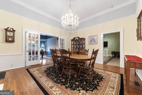 Dining - 514 Covington St, Jackson, GA 30233 photo 6 of 7