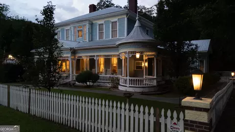 Exterior - 514 Covington St, Jackson, GA 30233 photo 29 of 36