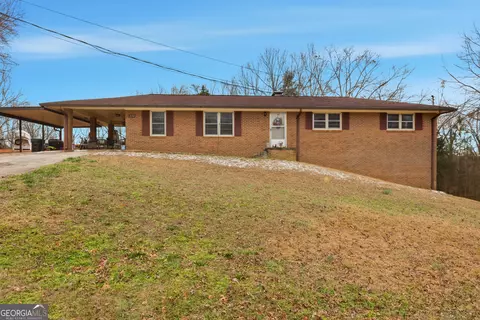 820 Collier Rd, Toccoa, GA 30577