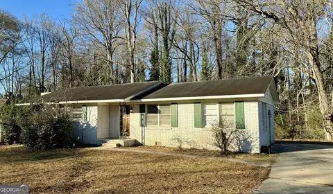 10747 Thrasher Rd, Jonesboro, GA 30238