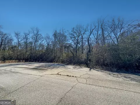 312 Hawk Ct, Macon, GA 31216